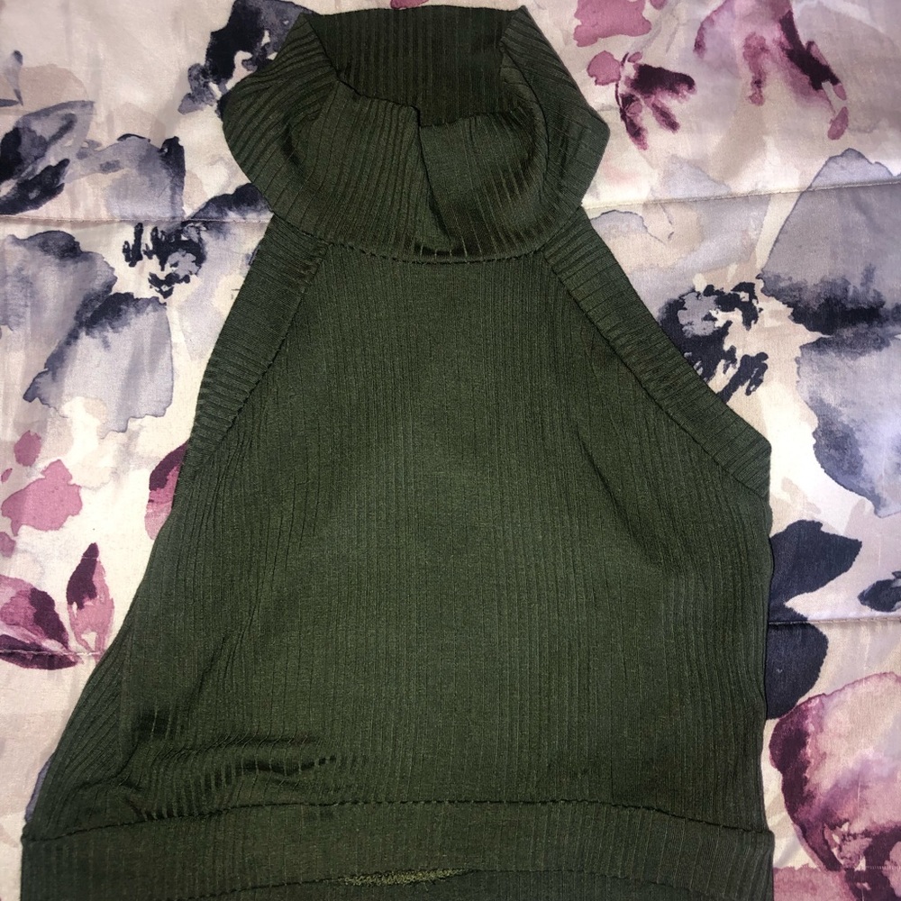 Turtleneck crop top